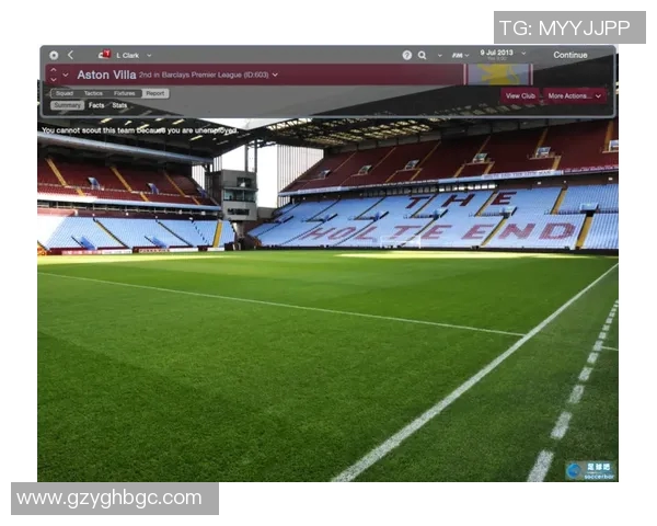 足球明星墙通道海报展现球场魅力与偶像风采的视觉盛宴